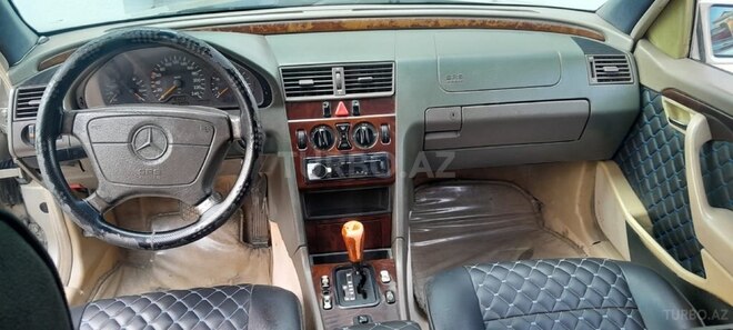 Mercedes C 180 1996, 392,000 km - 1.8 l - Beyləqan