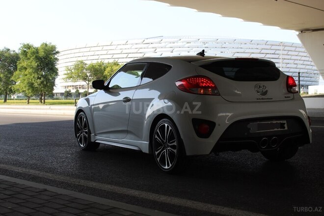Hyundai Veloster 2015, 150,796 km - 1.6 l - Bakı