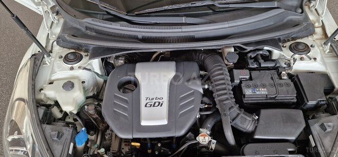 Hyundai Veloster 2015, 150,796 km - 1.6 l - Bakı