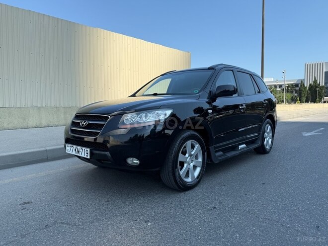 Hyundai Santa Fe-12