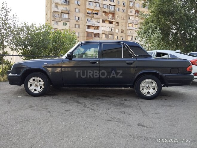 GAZ 31105 "Volga"-4