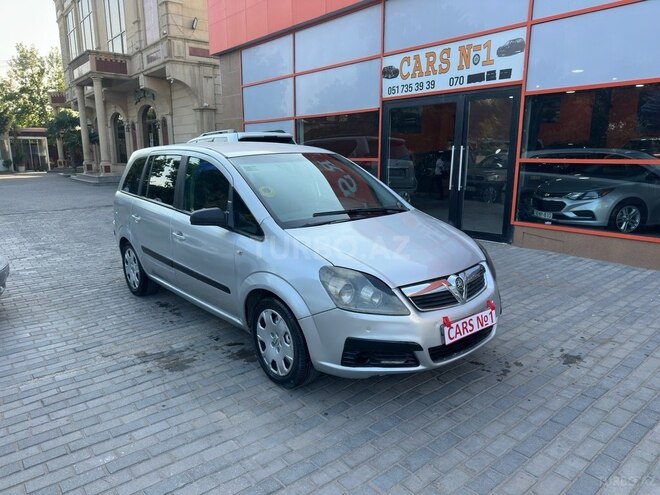 Opel Zafira 2006, 295,000 km - 1.6 l - Sumqayıt