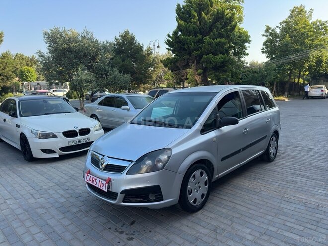 Opel Zafira 2006, 295,000 km - 1.6 l - Sumqayıt