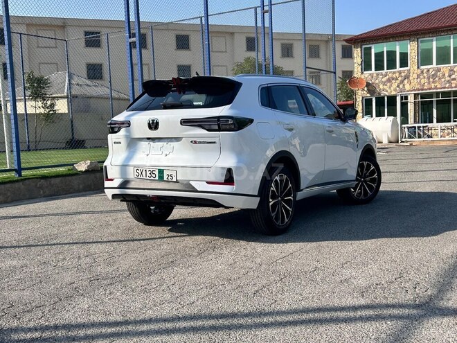 Changan CS 55 Plus 2025, 0 km - 1.5 л - Bakı