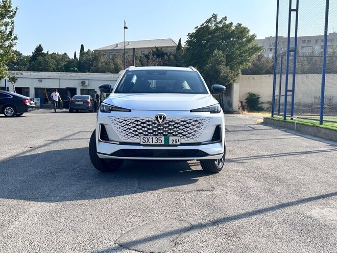 Changan CS 55 Plus 2025, 0 km - 1.5 л - Bakı