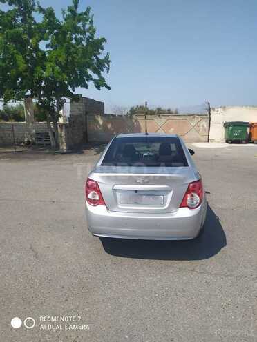 Chevrolet Aveo-4