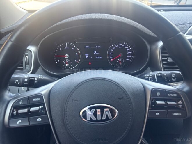 Kia Sorento-11