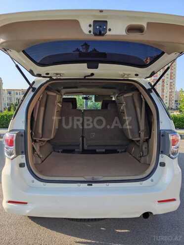 Toyota Fortuner 2011, 231,000 km - 2.7 l - Bakı