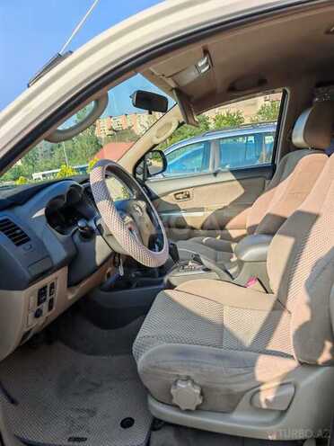 Toyota Fortuner 2011, 231,000 km - 2.7 l - Bakı