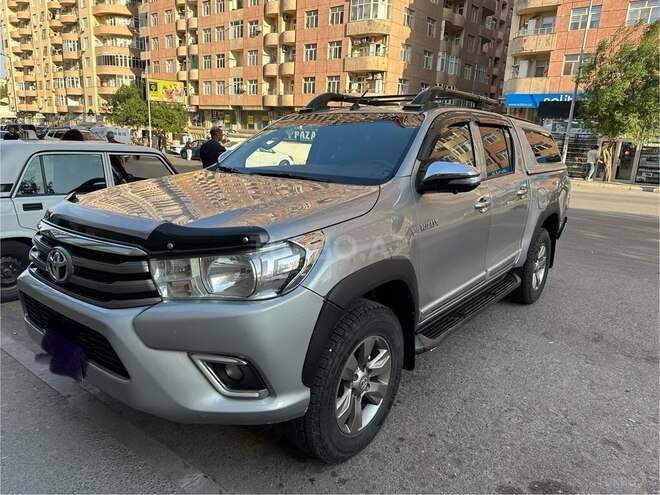 Toyota Hilux 2016, 176,000 km - 2.4 l - Bakı
