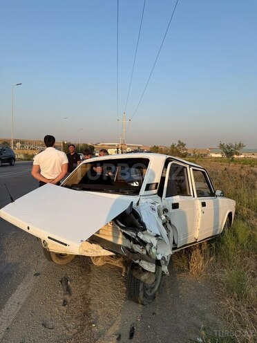 LADA (VAZ) 2107 2003, 45,000 km - 1.6 л - Bakı