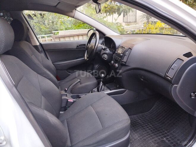 Hyundai i30 2009, 298,034 km - 1.6 l - Bakı
