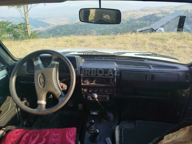 LADA (VAZ) Niva 1999, 203,066 km - 1.6 l - Yardımlı