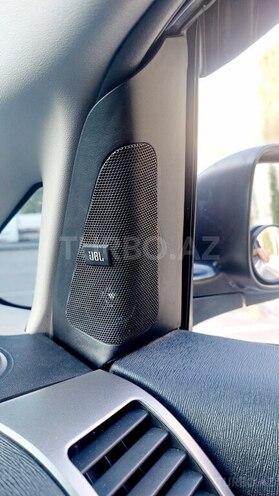 Toyota Prius-15