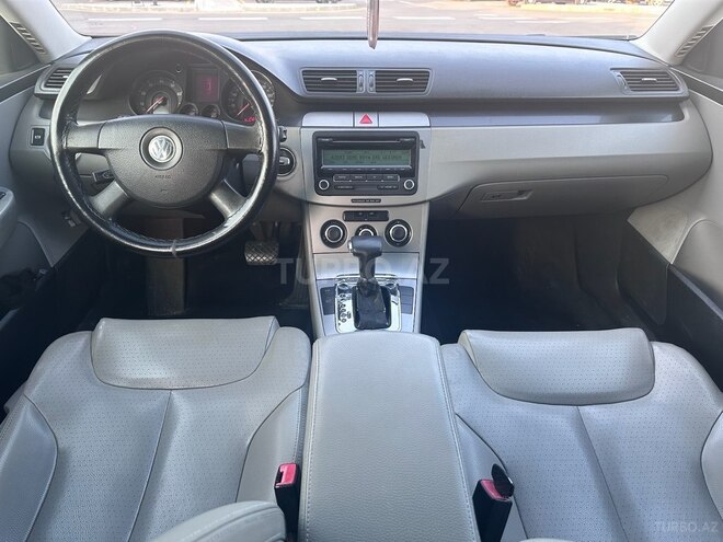 Volkswagen Passat 2005, 258,000 km - 2.0 l - Bakı