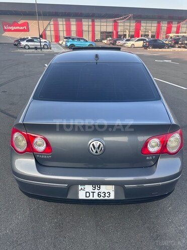 Volkswagen Passat 2005, 258,000 km - 2.0 l - Bakı