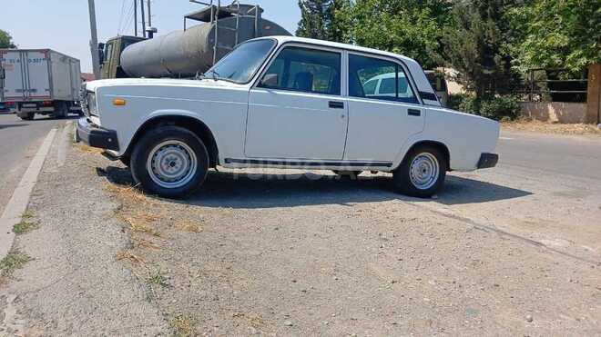 LADA (VAZ) 2107 2001, 85,000 km - 1.6 l - Bakı