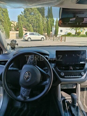 Toyota Corolla Cross 2024, 11,000 km - 2.0 л - Bakı