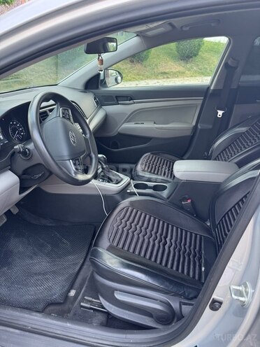 Hyundai Elantra 2017, 76,000 km - 2.0 л - Bakı