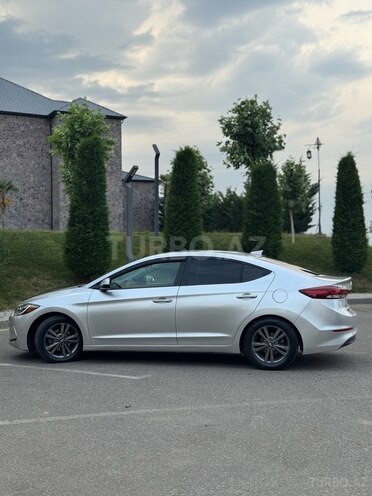 Hyundai Elantra 2017, 76,000 km - 2.0 л - Bakı