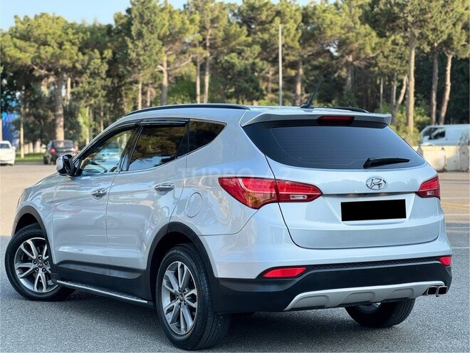 Hyundai Santa Fe-11