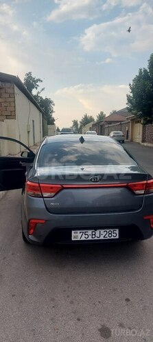 Kia Rio 2018, 102,000 km - 1.6 l - Naxçıvan