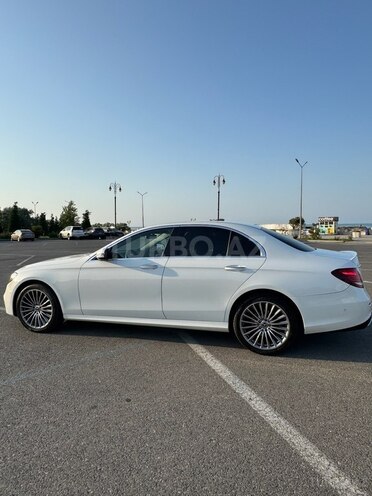Mercedes E 220 d 2018, 111,428 km - 2.0 л - Bakı
