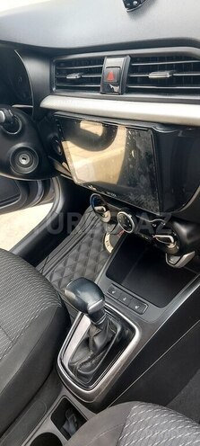 Kia Rio 2018, 102,000 km - 1.6 l - Naxçıvan