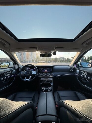 Mercedes E 220 d 2018, 111,428 km - 2.0 л - Bakı