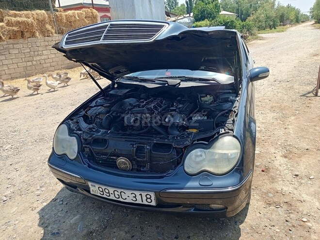 Mercedes C 220 d 2001, 350,000 km - 2.2 l - İmişli