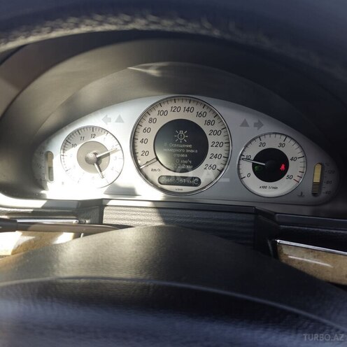 Mercedes E 220 d 2007, 465,000 km - 2.2 l - Bakı