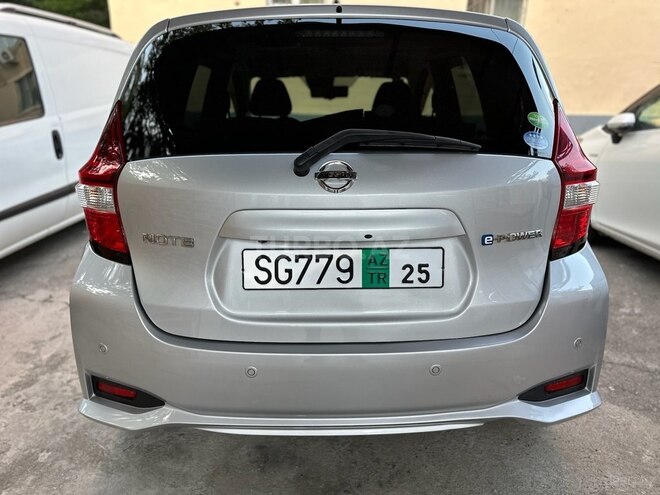 Nissan Note-19