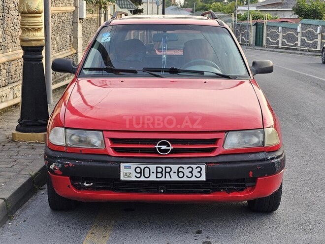 Opel Astra 1995, 256,877 km - 1.6 l - Qəbələ