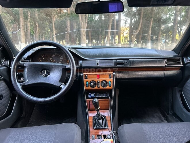 Mercedes E 200 d 1991, 437,000 km - 2.0 l - Bakı