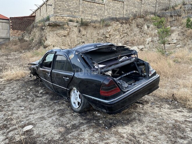 Mercedes C 200 1998, 287,000 km - 2.0 l - Bakı