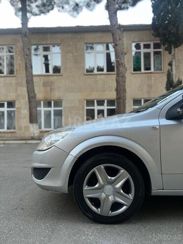Opel Astra 2008, 265,000 km - 1.3 l - Bakı