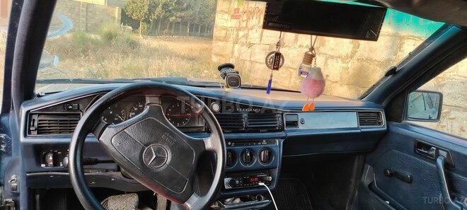Mercedes 190 1992, 250,000 km - 1.8 л - Bakı