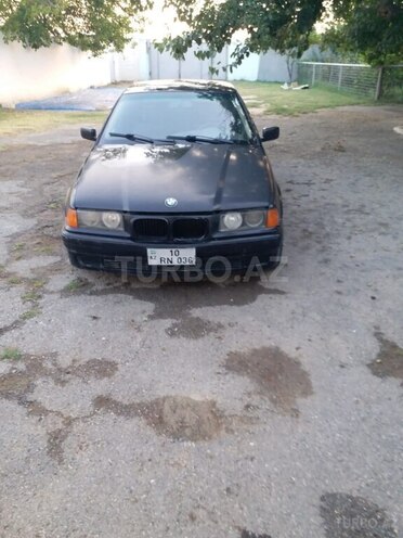BMW 325 1992, 100,000 km - 2.5 l - Bakı