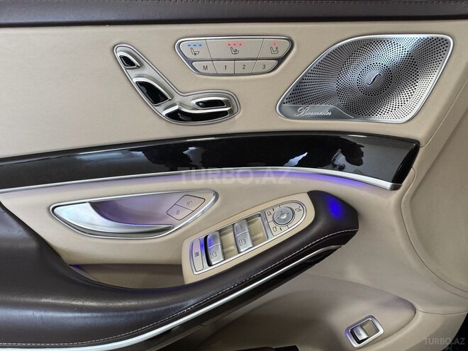 Mercedes S 560 4MATIC-13