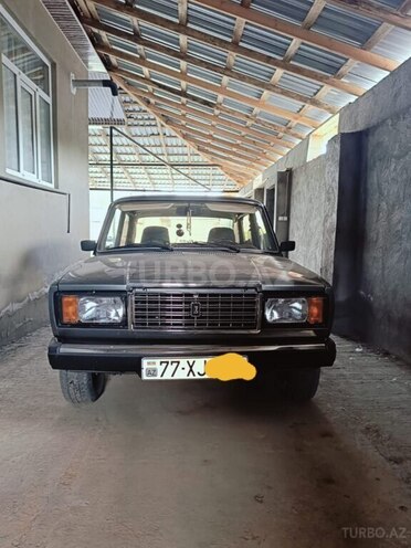 LADA (VAZ) 2107 2010, 98,000 km - 1.6 л - Yevlax