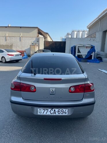 Renault Laguna-4