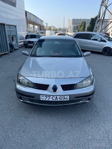 Renault Laguna-1