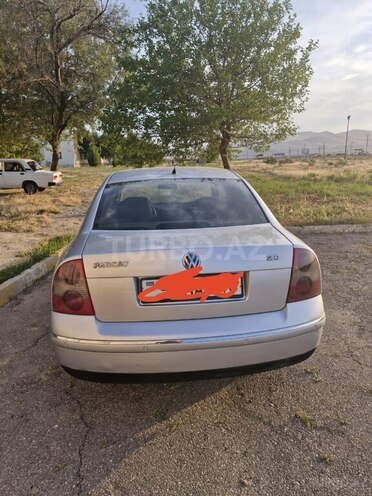 Volkswagen Passat 2002, 323,000 km - 2.0 л - Sumqayıt
