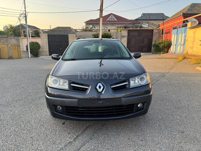Renault Megane-2