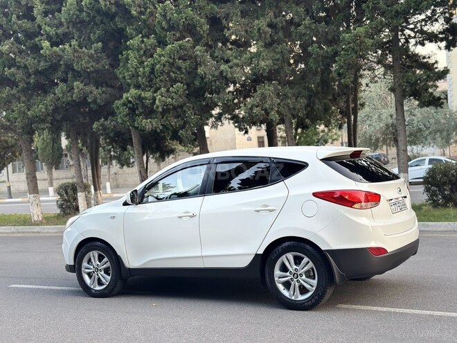 Hyundai ix35 2011, 125,997 km - 2.4 l - Bakı