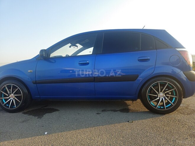 Kia Rio 2006, 300,000 km - 1.4 l - Bakı