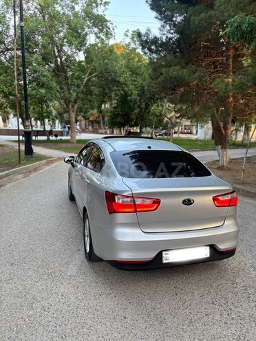 Kia Rio 2015, 185,000 km - 1.4 l - Sumqayıt