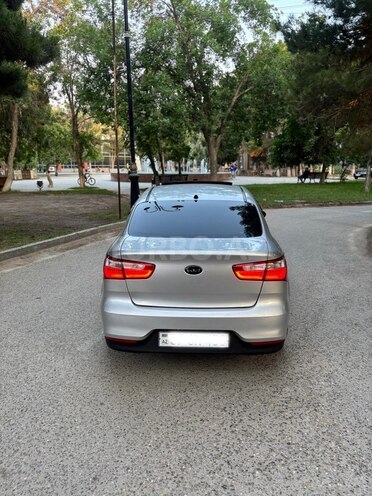 Kia Rio 2015, 185,000 km - 1.4 l - Sumqayıt