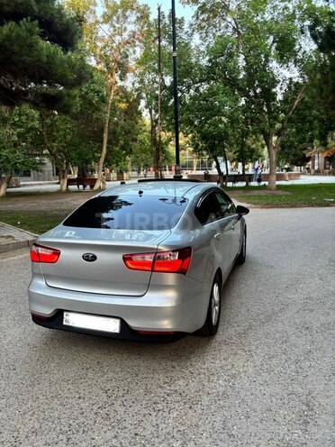 Kia Rio 2015, 185,000 km - 1.4 l - Sumqayıt