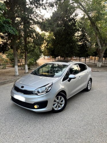 Kia Rio 2015, 185,000 km - 1.4 l - Sumqayıt